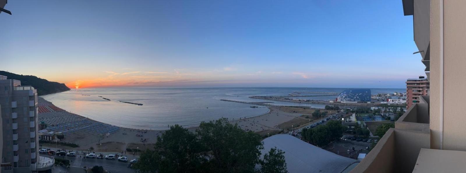 شقة Tramonto In Baia بيزارو المظهر الخارجي الصورة
