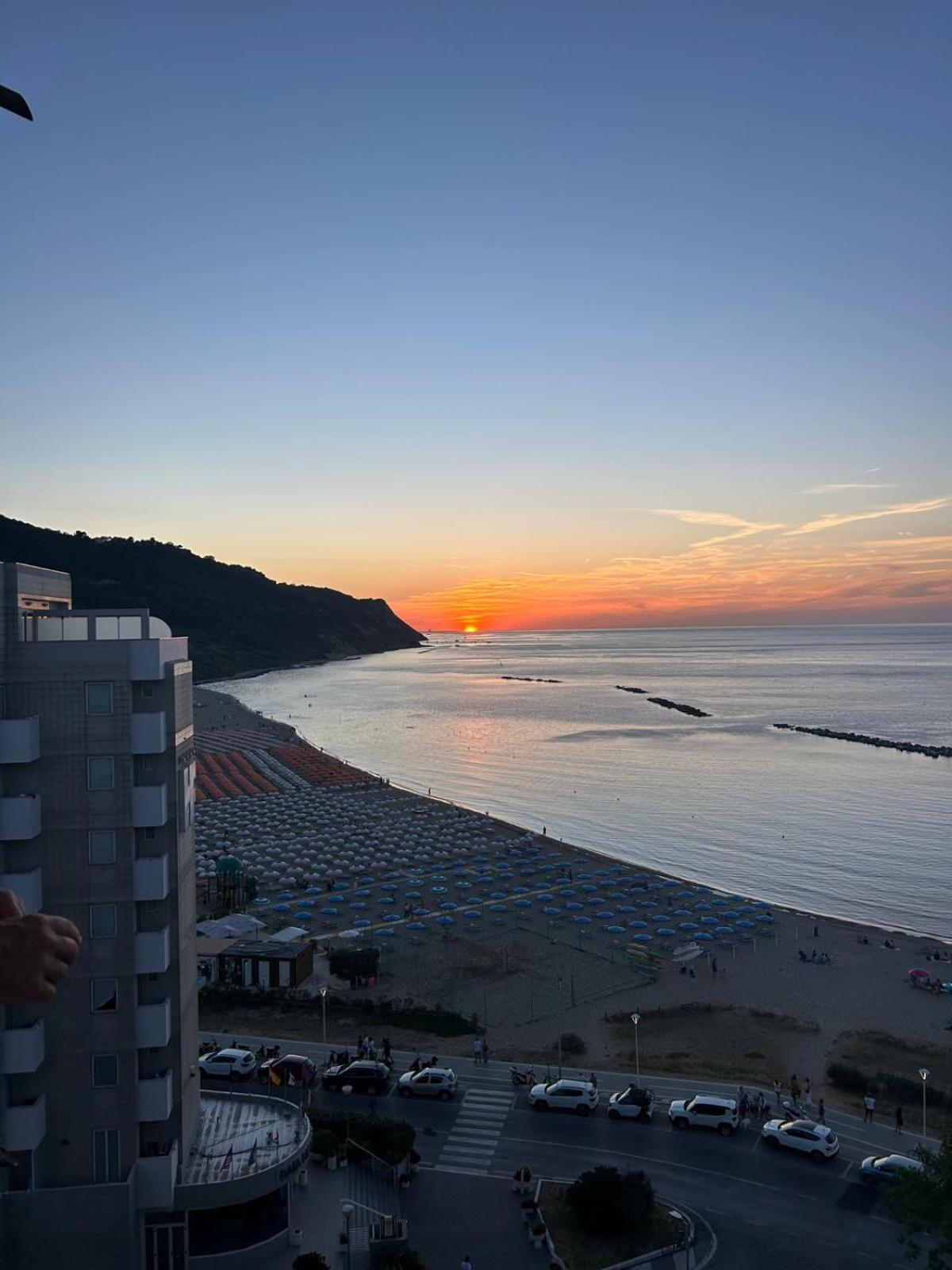 شقة Tramonto In Baia بيزارو المظهر الخارجي الصورة
